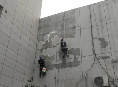 中卫楼顶漏水维修公司分享下中卫外墙防水的注意事项