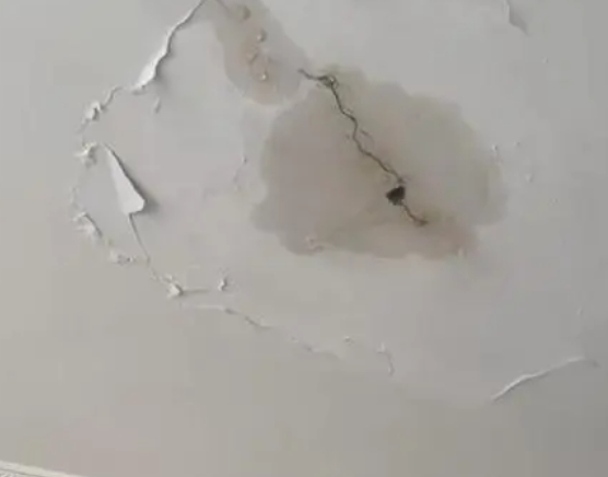中卫阳台漏水维修公司分享下屋面防水工程质量问题原因分析